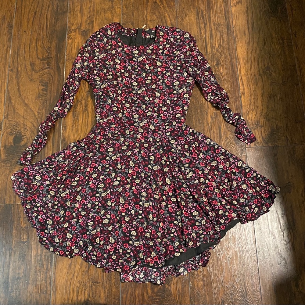 (47)H&M Floral Dress
